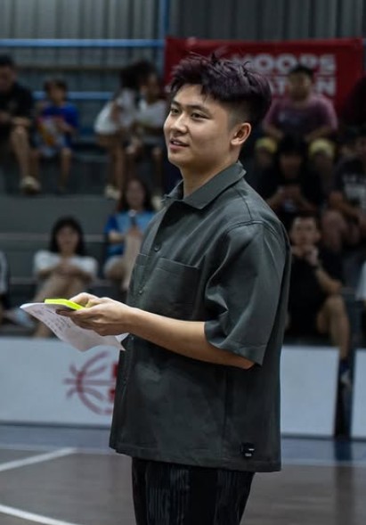 Steve Live on the Court